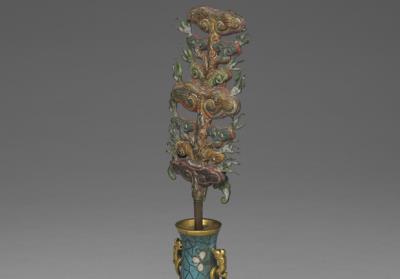 图片[3]-Vase from the set of five altar pieces with plum-blossom decoration in cloisonne enamels, Qing dynasty, Kangxi reign (1662-1722)-China Archive